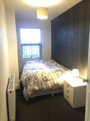 Private double room near City centre, Coventry